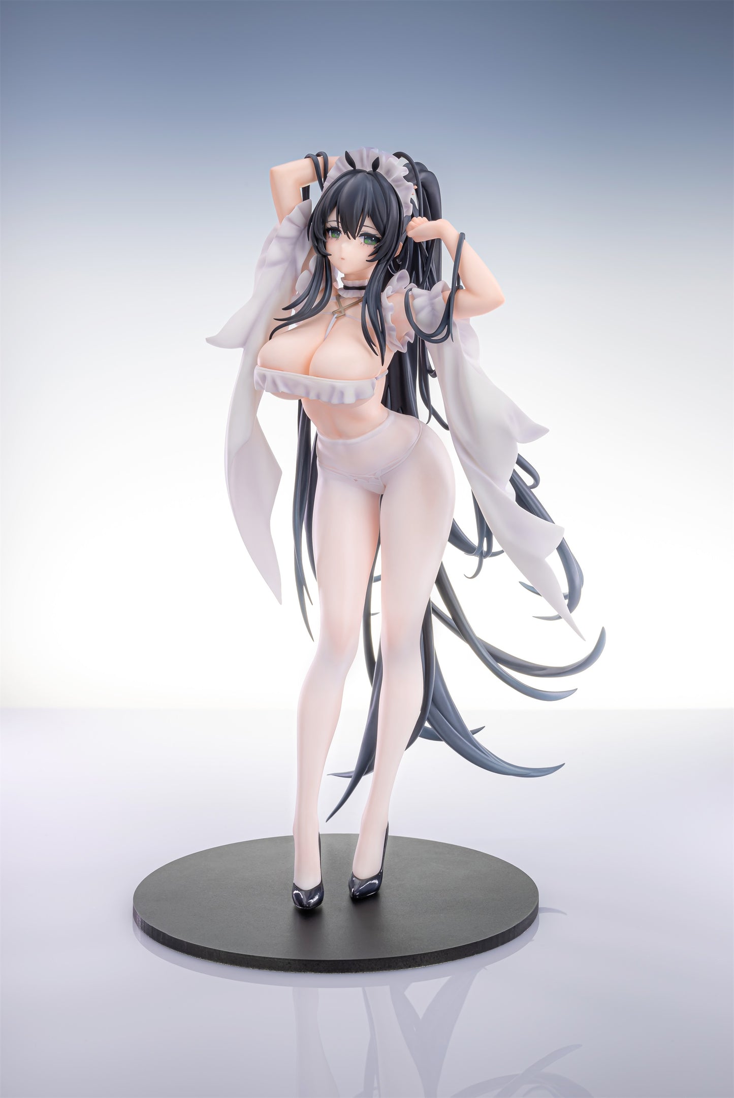 Azur Lane INDOMITABLE MS. MOTIVATIONLESS MAID VER. 1/6 Figure