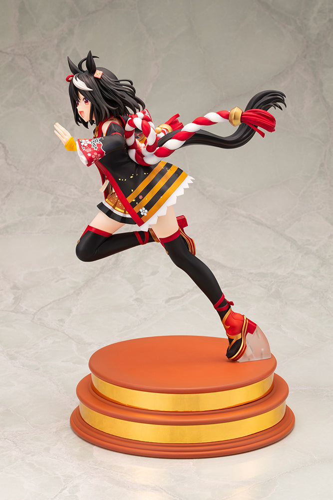 Outrunning the Encroaching Heat Kitasan Black Figure