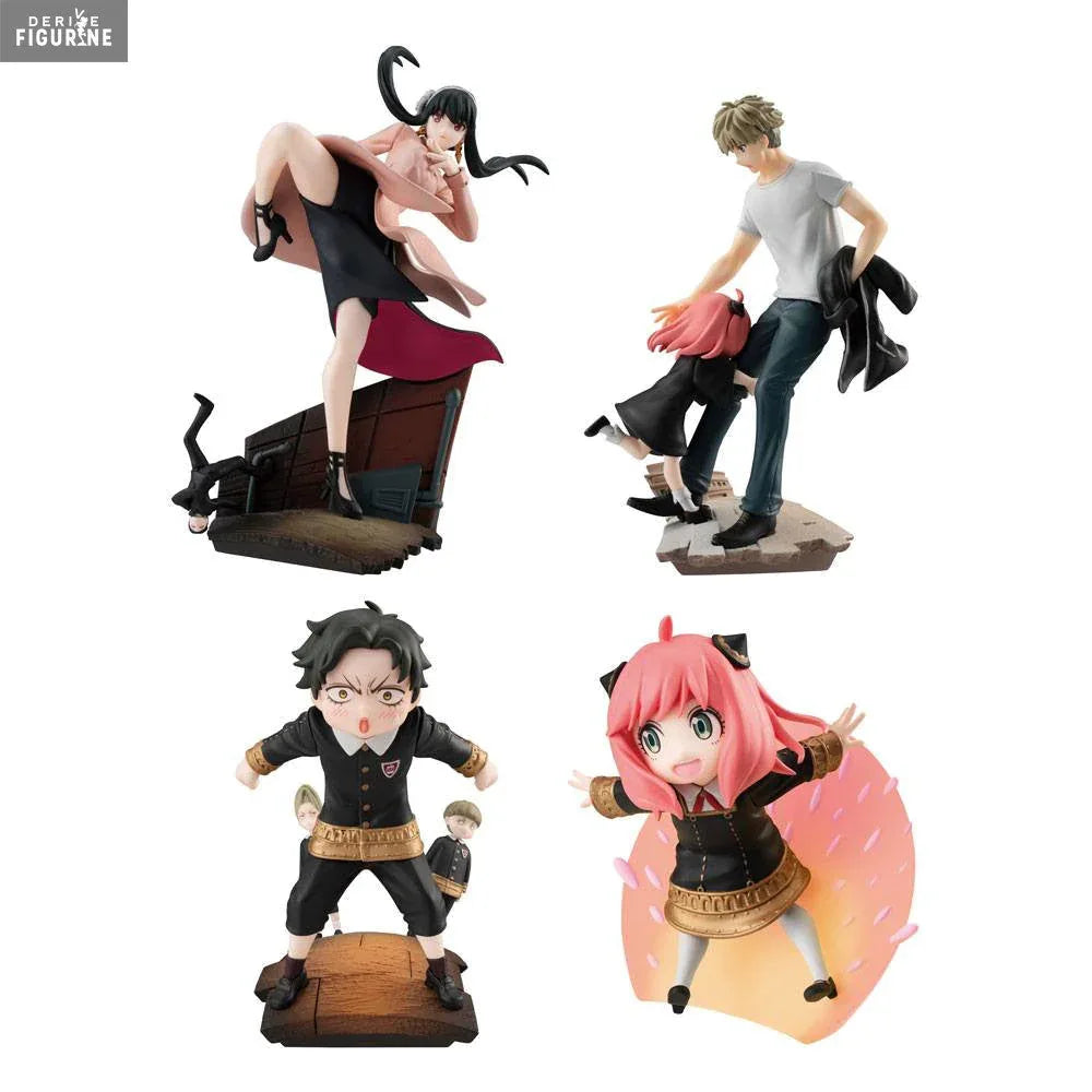 PVC Figure with Scene Mystery Box Spy x Family Random One ACG Go Anime