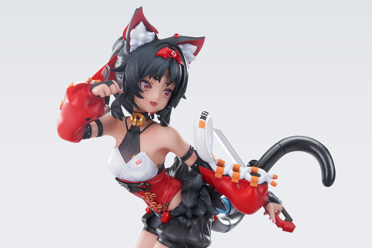 Nekomiya Mana Figure