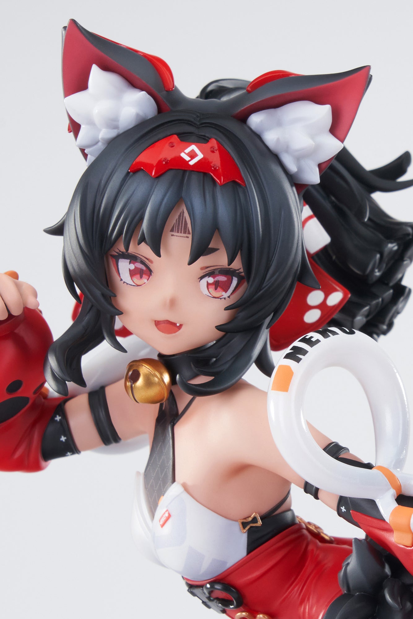 Nekomiya Mana Figure