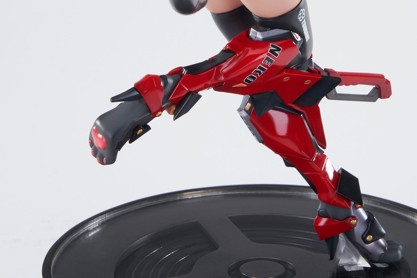 Nekomiya Mana Figure