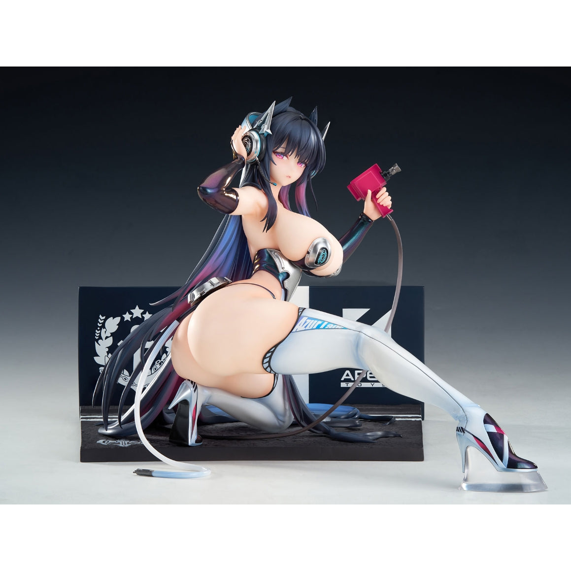 Azur Lane Strasbourg Faerie of the Race Circuit Ver. 1/7 Scale Figure