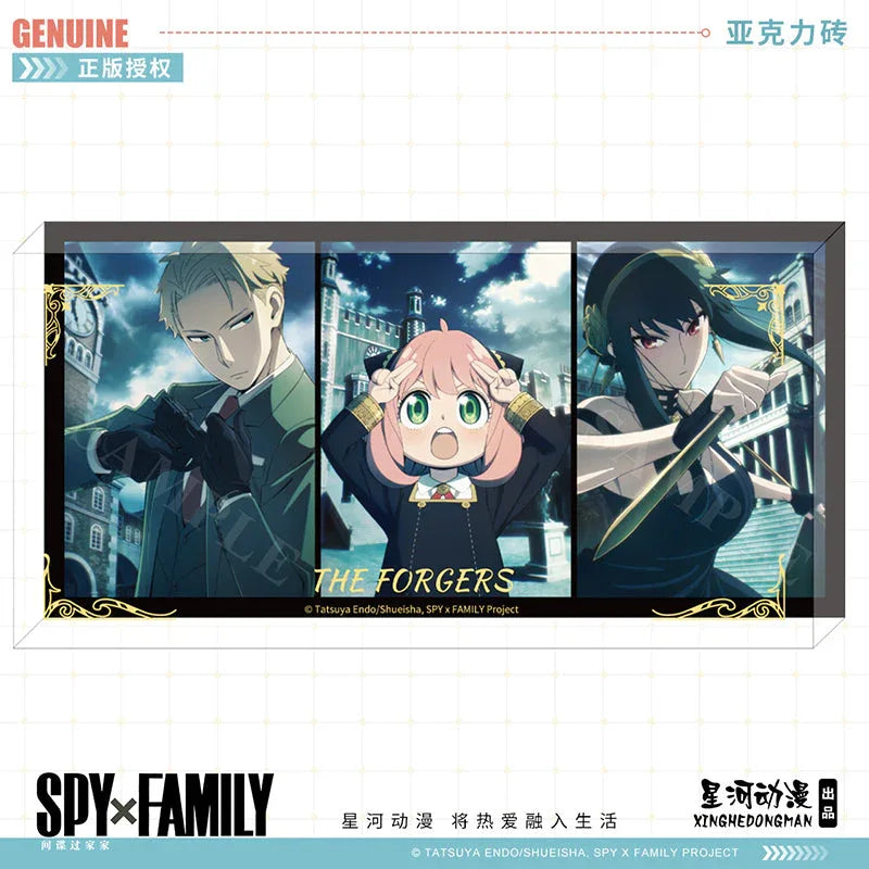 Retro Series Acrylic Ornament Spy x Family Set ACG Go Anime www.acg-go.com Anya Forger, Art Decor, Loid Forger, Yor Forger