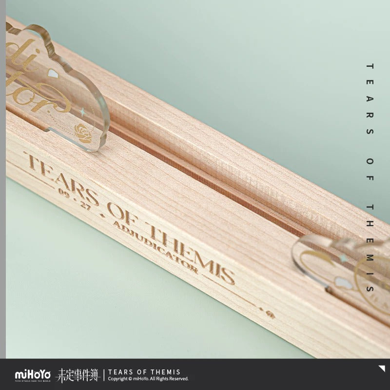 Tears of Themis Growing Older Together Series Vyn Richter Wooden Soft Light Display Base