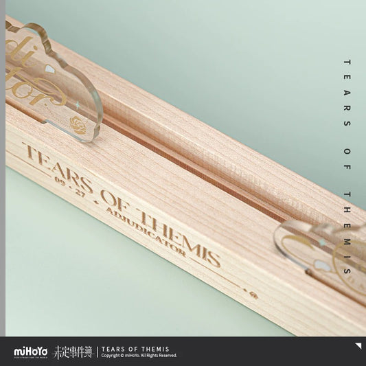 Tears of Themis Growing Older Together Series Vyn Richter Wooden Soft Light Display Base