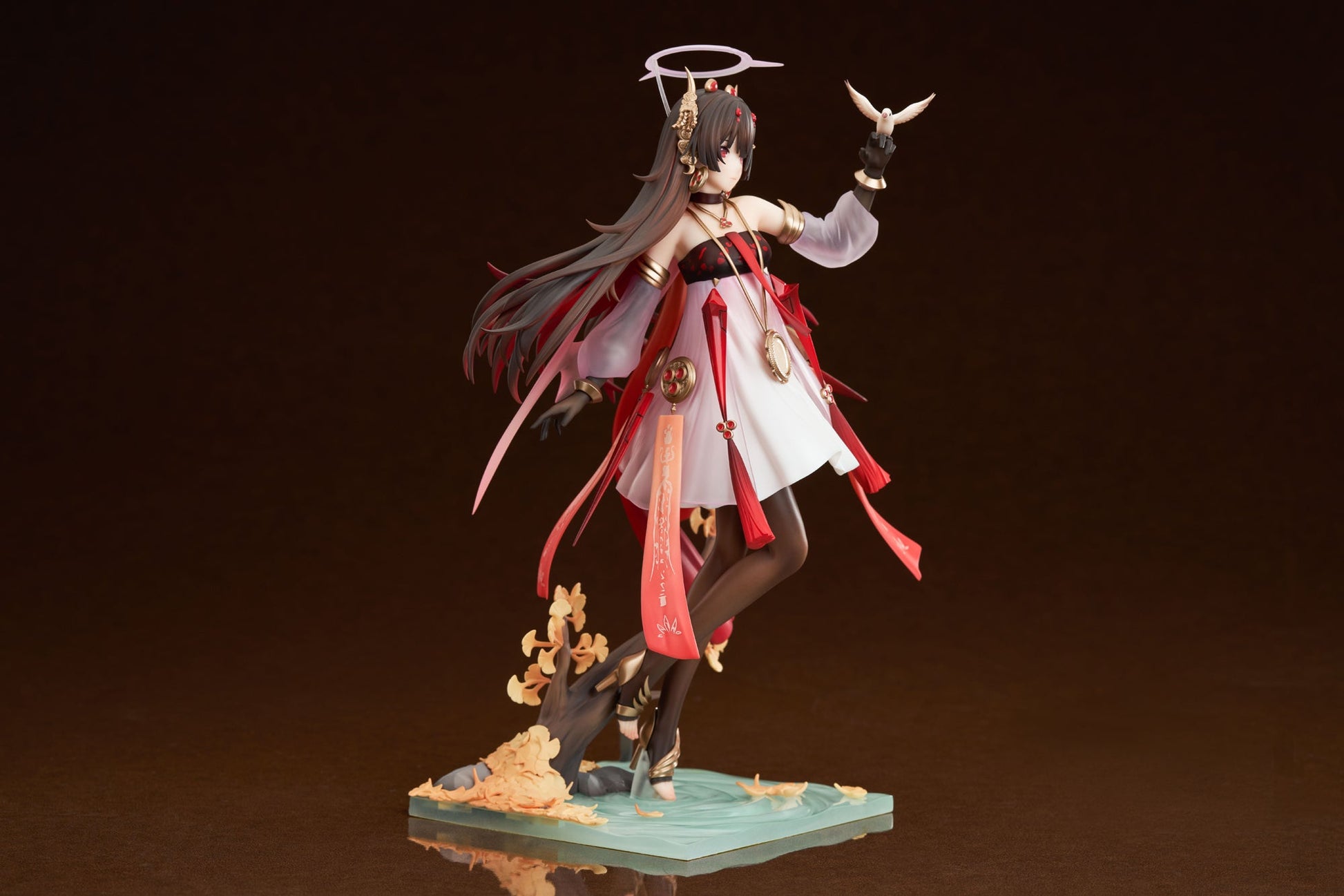 punishing gray raven lucia plume eventide glow ver 1 7 scale painted figure ACG GO